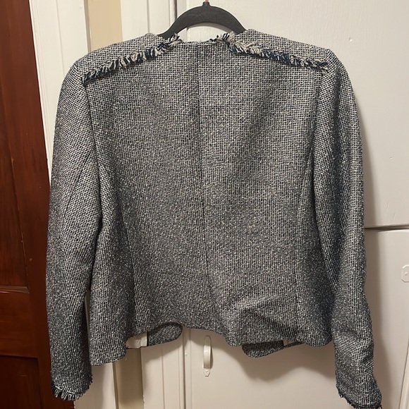 NWT Banana Republic Jacket. Scalloped detail, navy with metallic threads. - Picture 7 of 7